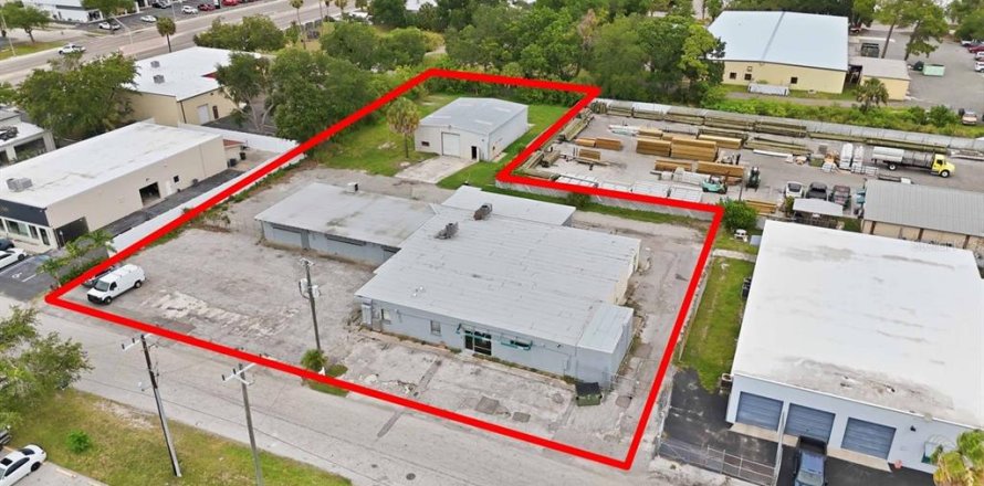 Immobilier commercial à Sarasota, Floride 999.26 m2 № 2418451