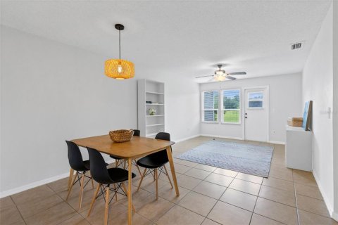Condo in Orlando, Florida, 1 bedroom  № 2211363 - photo 3