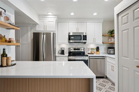 Condominio en venta en Orlando, Florida, 2 dormitorios, 115.2 m2 № 2157399 - foto 9