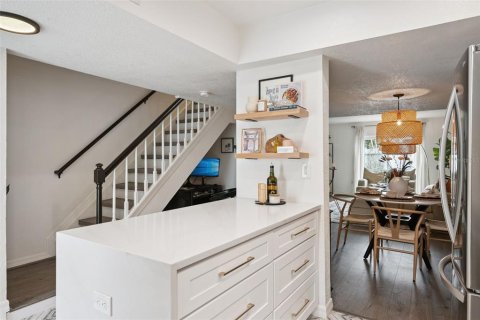 Condominio en venta en Orlando, Florida, 2 dormitorios, 115.2 m2 № 2157399 - foto 10