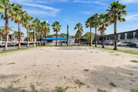 Condominio en venta en Orlando, Florida, 2 dormitorios, 115.2 m2 № 2157399 - foto 28