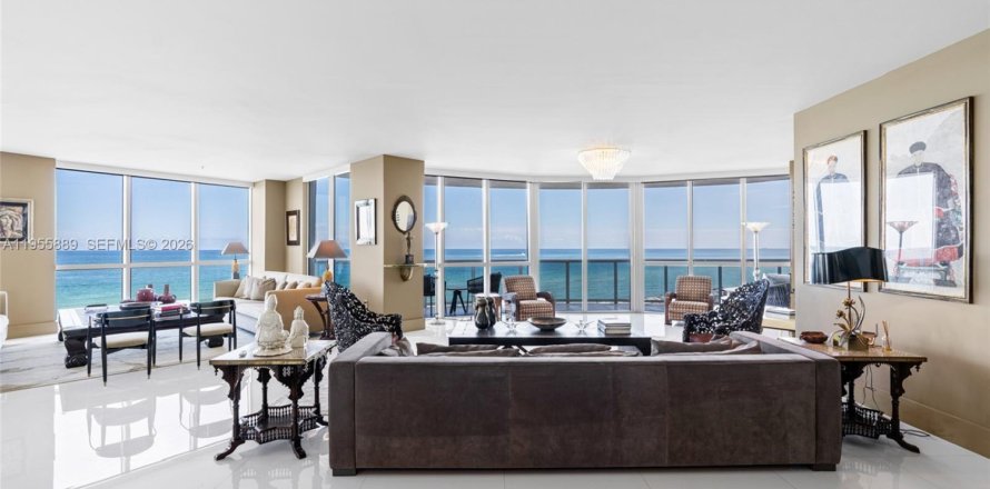 Кондоминиум с 3 спальнями в Санни-Айлс-Бич, Флорида № 2009850