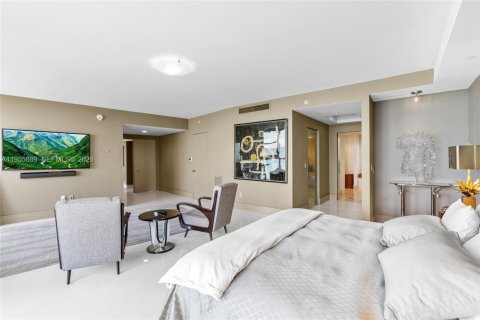 Купить кондоминиум в Санни-Айлс-Бич, Флорида 3 спальни, 375.79м2, № 2009850 - фото 22