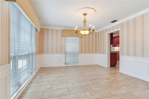 House in Tampa, Florida 4 bedrooms, 339 sq.m. № 1797820 - photo 15