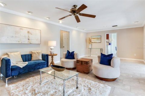 Casa en venta en Tampa, Florida, 4 dormitorios, 339 m2 № 1797820 - foto 22