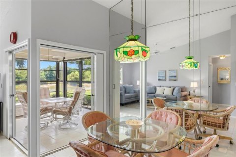 Condo in Venice, Florida, 3 bedrooms  № 2101471 - photo 16