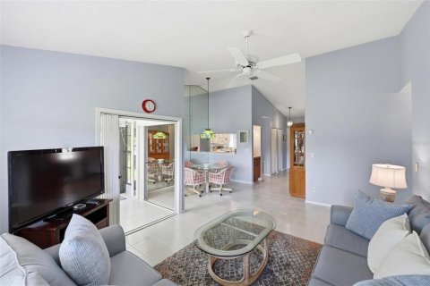 Condo in Venice, Florida, 3 bedrooms  № 2101471 - photo 14