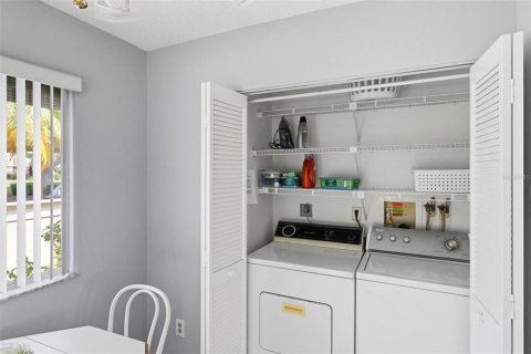 Condo in Venice, Florida, 3 bedrooms  № 2101471 - photo 27