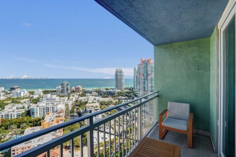 Condo in Miami Beach, Florida, 1 bedroom № 2039675 - photo 5