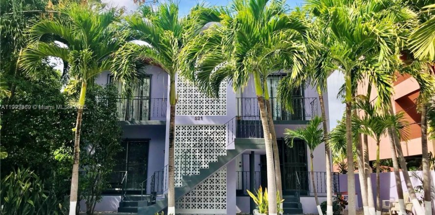 Apartamento en Miami, Florida 1 dormitorio, 74.32 m2 № 1954794