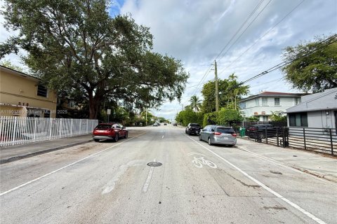 Appartement à louer à Miami, Floride: 1 chambre, 74.32 m2 № 1954794 - photo 15