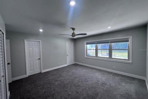 Casa en alquiler en Oxford, Florida, 3 dormitorios, 208.47 m2 № 1900227 - foto 18