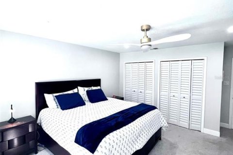 Casa en alquiler en Oxford, Florida, 3 dormitorios, 208.47 m2 № 1900227 - foto 20