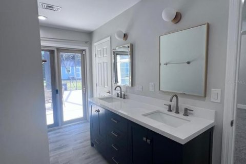 Casa en alquiler en Oxford, Florida, 3 dormitorios, 208.47 m2 № 1900227 - foto 27