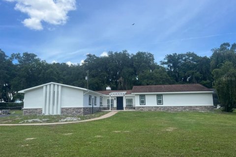 Casa en alquiler en Oxford, Florida, 3 dormitorios, 208.47 m2 № 1900227 - foto 1