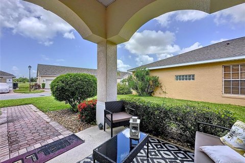 House in Davenport, Florida 2 bedrooms, 137.96 sq.m. № 1849967 - photo 4