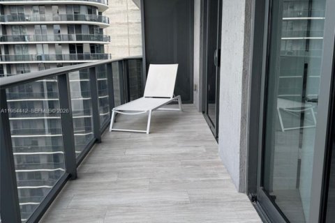 Снять в аренду кондоминиум в Майами, Флорида 1 спальня, 70.23м2, № 2008338 - фото 16