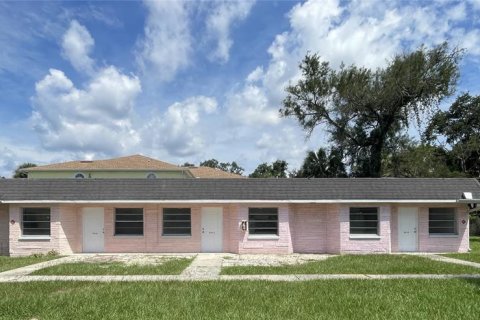 Apartment in New Port Richey, Florida 2 bedrooms, 66.89 sq.m. № 1913043 - photo 1
