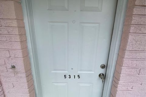 Apartment in New Port Richey, Florida 2 bedrooms, 66.89 sq.m. № 1913043 - photo 26