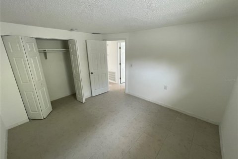 Apartment in New Port Richey, Florida 2 bedrooms, 66.89 sq.m. № 1913043 - photo 13