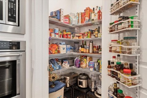 Купить виллу или дом в Парриш, Флорида 13 комнат, 266.35м2, № 1919948 - фото 20