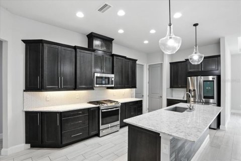 House in Gainesville, Florida 4 bedrooms, 212.56 sq.m. № 1796188 - photo 15