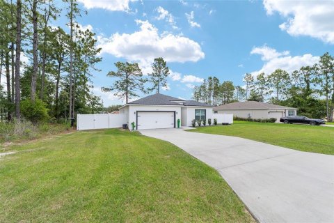 House in Ocala, Florida 4 bedrooms, 194.07 sq.m. № 1759235 - photo 3