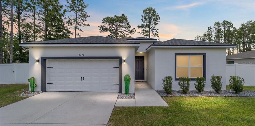 House in Ocala, Florida 4 bedrooms, 194.07 sq.m. № 1759235