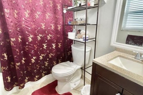 Купить кондоминиум в Маргит, Флорида 2 спальни, 91.97м2, № 2084678 - фото 4