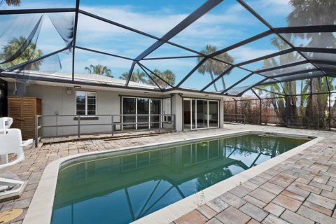 House in Sarasota, Florida 3 bedrooms, 139.35 sq.m. № 1849474 - photo 11