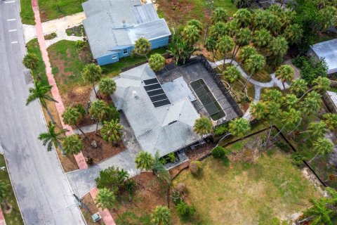 House in Sarasota, Florida 3 bedrooms, 139.35 sq.m. № 1849474 - photo 16