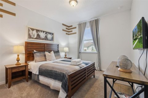 Villa ou maison à vendre à Kissimmee, Floride: 7 chambres, 328.22 m2 № 2294546 - photo 12
