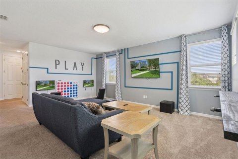 Villa ou maison à vendre à Kissimmee, Floride: 7 chambres, 328.22 m2 № 2294546 - photo 10