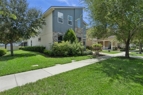 Villa ou maison à vendre à Kissimmee, Floride: 7 chambres, 328.22 m2 № 2294546 - photo 2
