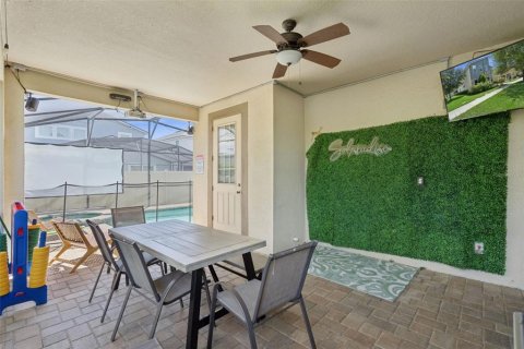 Villa ou maison à vendre à Kissimmee, Floride: 7 chambres, 328.22 m2 № 2294546 - photo 30