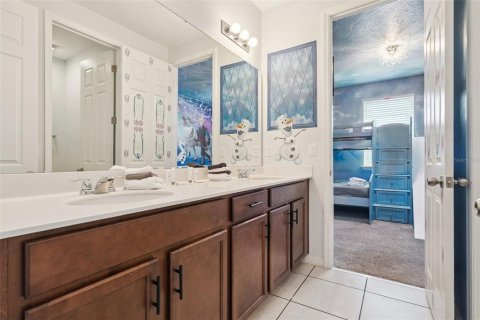 Villa ou maison à vendre à Kissimmee, Floride: 7 chambres, 328.22 m2 № 2294546 - photo 23