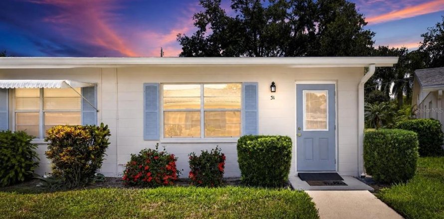 Condo in Sun City Center, Florida, 1 bedroom № 2156766