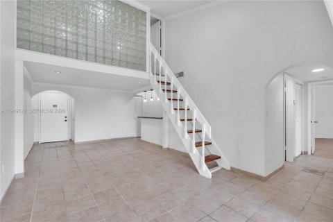 Снять в аренду кондоминиум в Майами, Флорида 3 спальни, 92.9м2, № 2004889 - фото 5