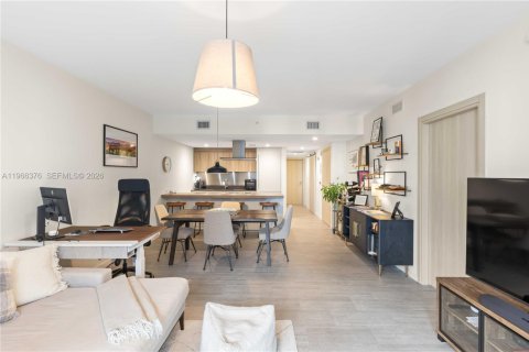 Снять в аренду кондоминиум в Майами, Флорида 1 спальня, 94.95м2, № 2035923 - фото 5