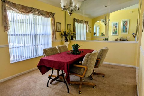 House in Port St. Lucie, Florida 4 bedrooms, 218.23 sq.m. № 2086746 - photo 9