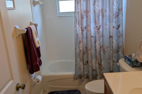 House in Port St. Lucie, Florida 4 bedrooms, 218.23 sq.m. № 2086746 - photo 24