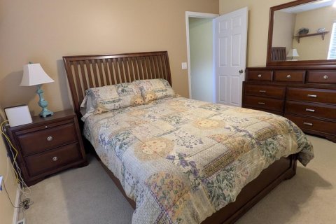 House in Port St. Lucie, Florida 4 bedrooms, 218.23 sq.m. № 2086746 - photo 22