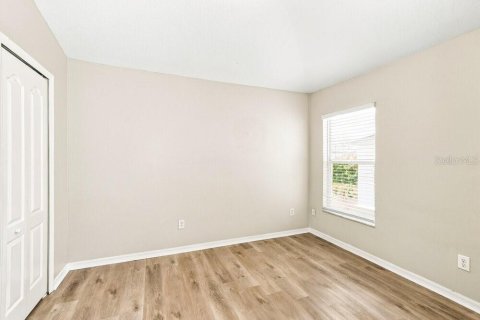 Villa ou maison à louer à Tampa, Floride: 4 chambres, 120.59 m2 № 2407158 - photo 14