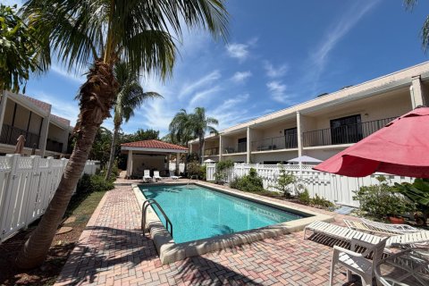Copropriété à vendre à Pompano Beach, Floride: 2 chambres, 125.88 m2 № 2189232 - photo 27