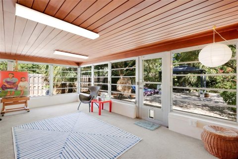 House in Sarasota, Florida 3 bedrooms, 190.17 sq.m. № 2214577 - photo 17