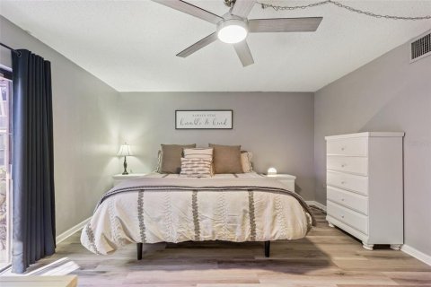 Condominio en venta en Lake Wales, Florida, 2 dormitorios, 104.05 m2 № 2195257 - foto 15