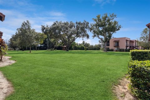 Condominio en venta en Lake Wales, Florida, 2 dormitorios, 104.05 m2 № 2195257 - foto 29