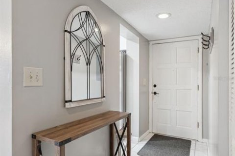 Condominio en venta en Lake Wales, Florida, 2 dormitorios, 104.05 m2 № 2195257 - foto 3