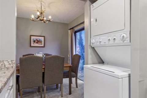 Condominio en venta en Lake Wales, Florida, 2 dormitorios, 104.05 m2 № 2195257 - foto 13