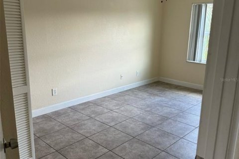 Copropriété à louer à Orlando, Floride: 2 chambres, 84.08 m2 № 2386560 - photo 2